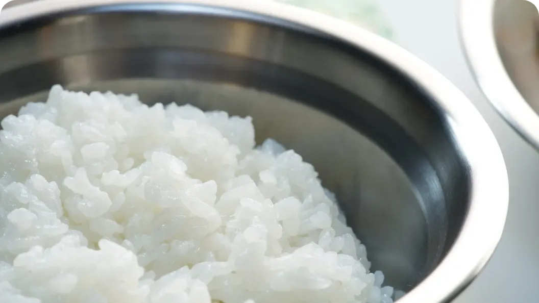 給食センターに米20,000kgを納入